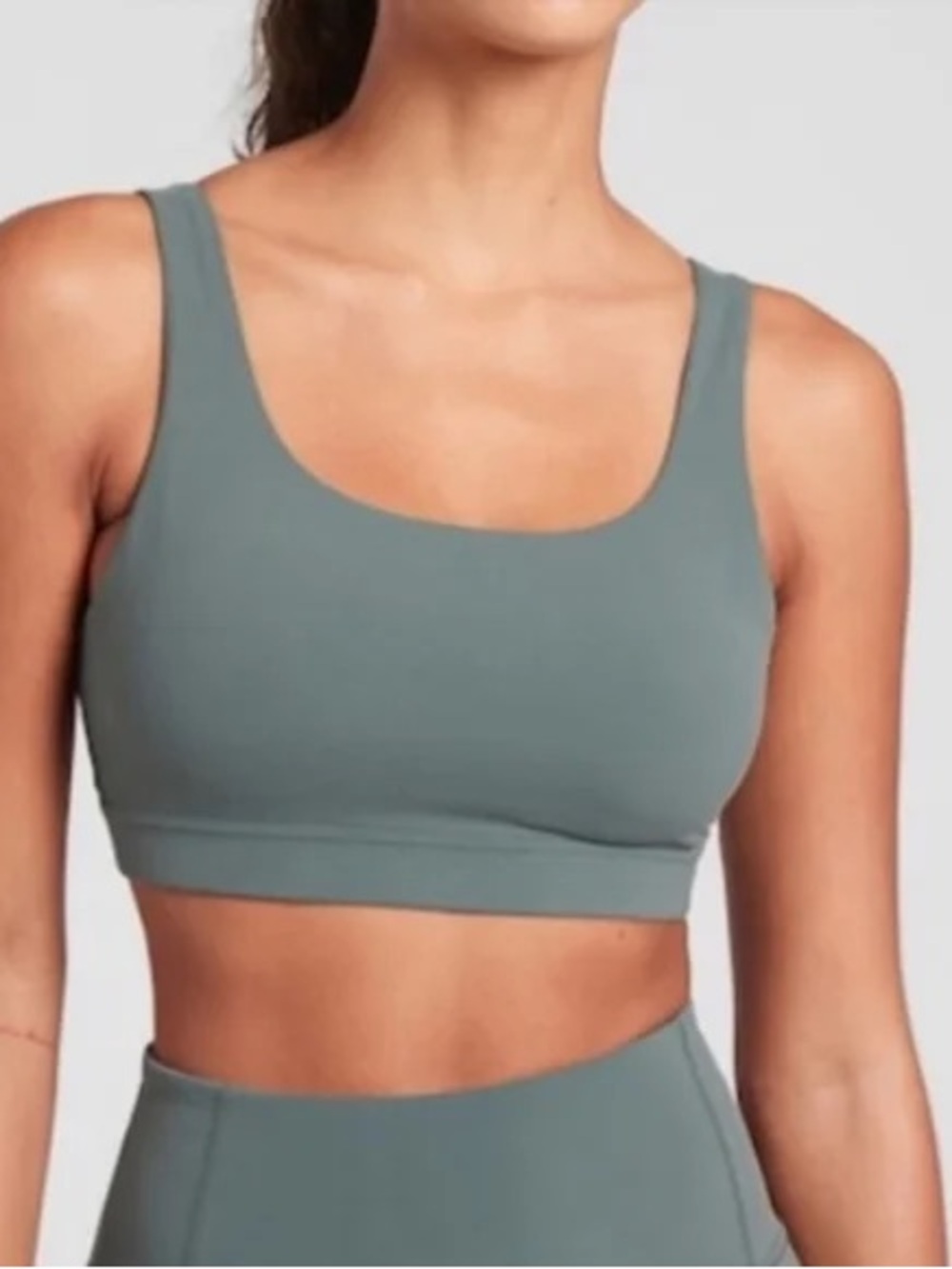 New! Athleta Exhale Sports Bra in Bali Green Size Medium
